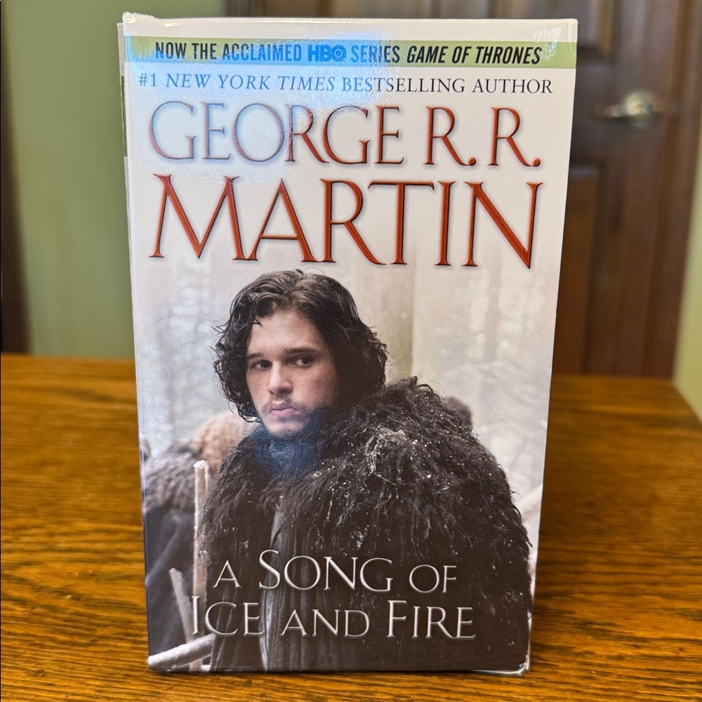 George R.R. Martin A Song of Ice & Fire Boxed Set, NEW - Picture 3 of 5